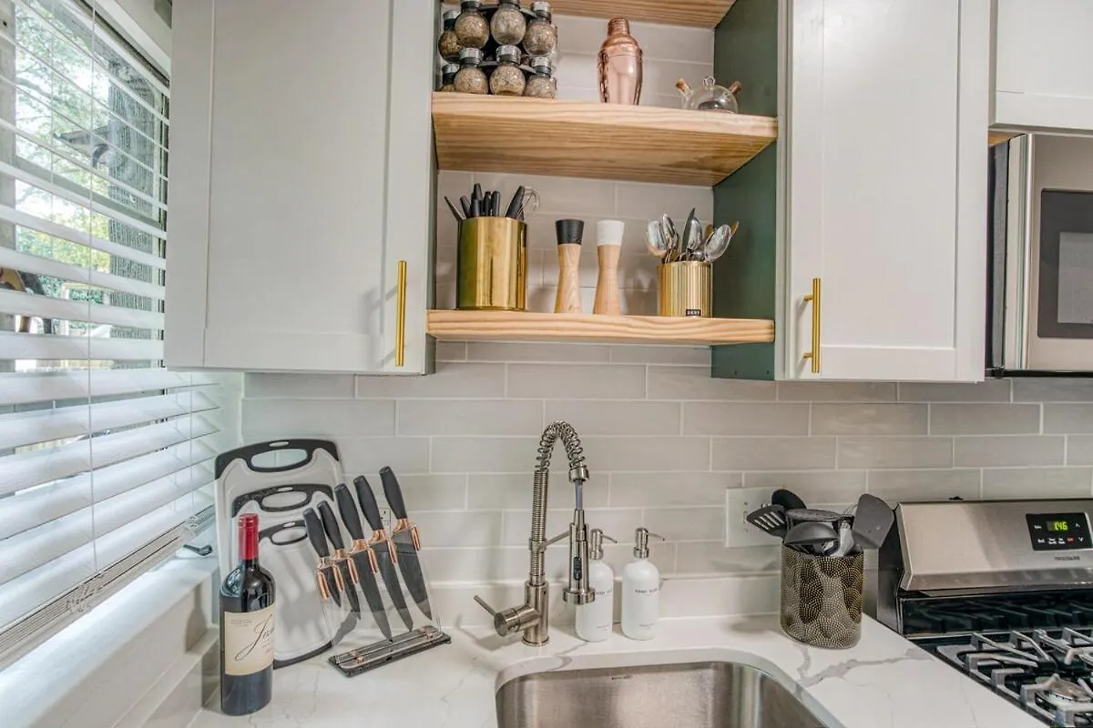 Vakantiehuis Charming Getaway Minutes To Everything! Charlotte
