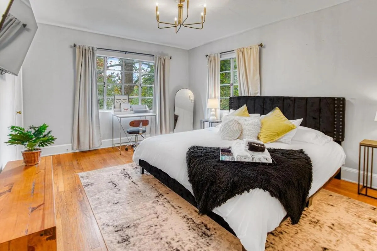Charming Getaway Minutes To Everything! Charlotte